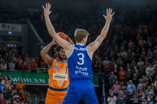 许不仅是对 许不仅是对