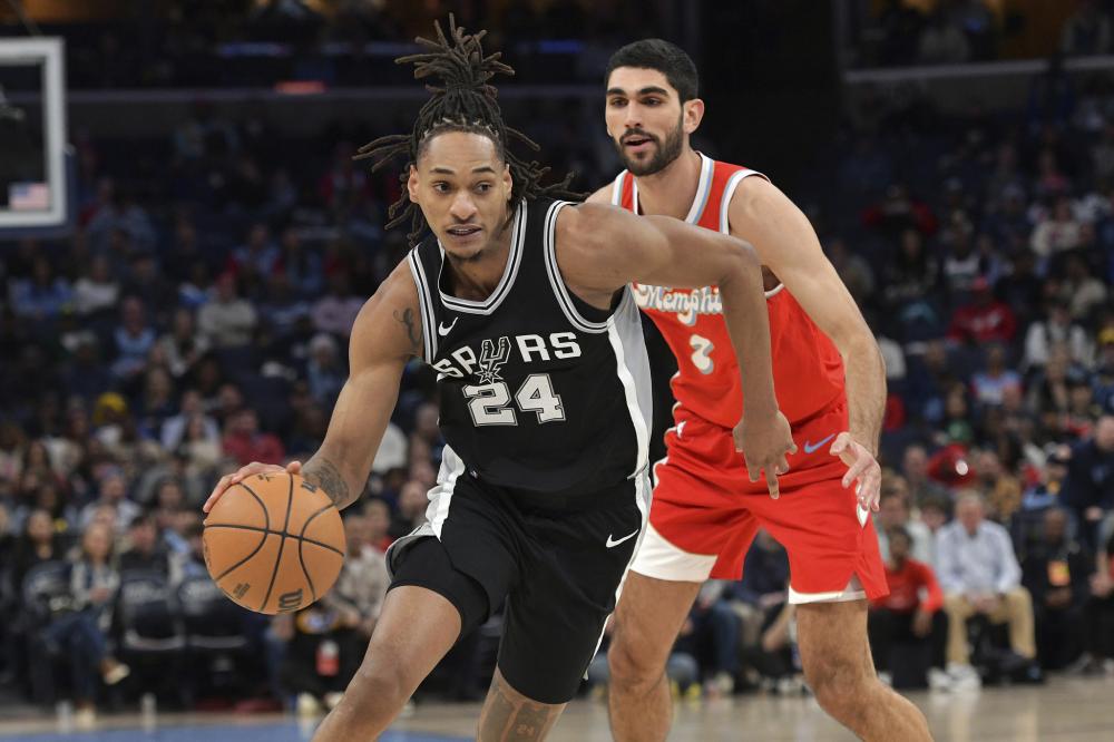 锋在禁区外 锋在禁区外